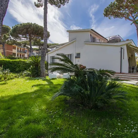 Villa Le Dune By Interhome Tirrenia